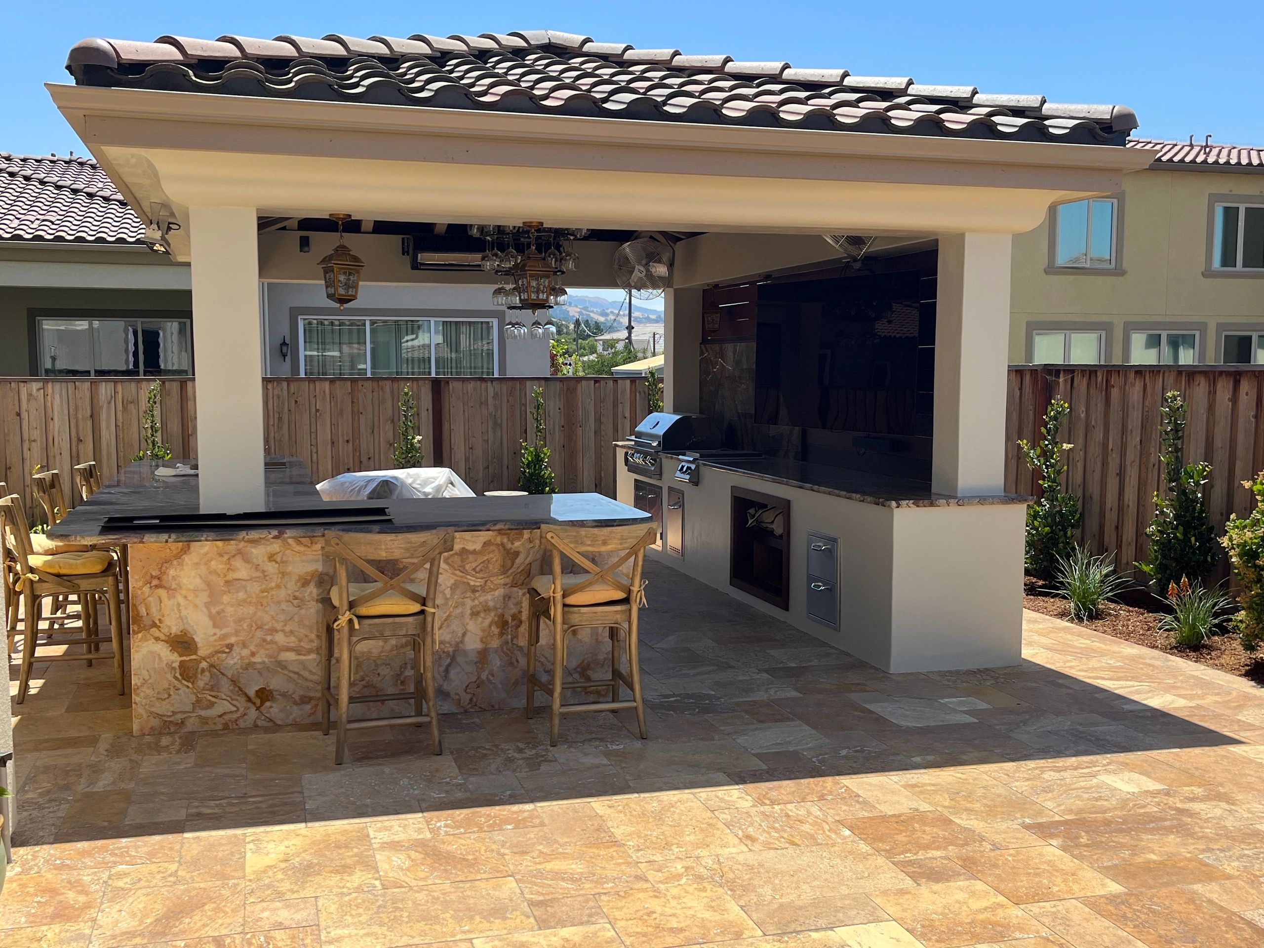 Modern backyard kitchen setup