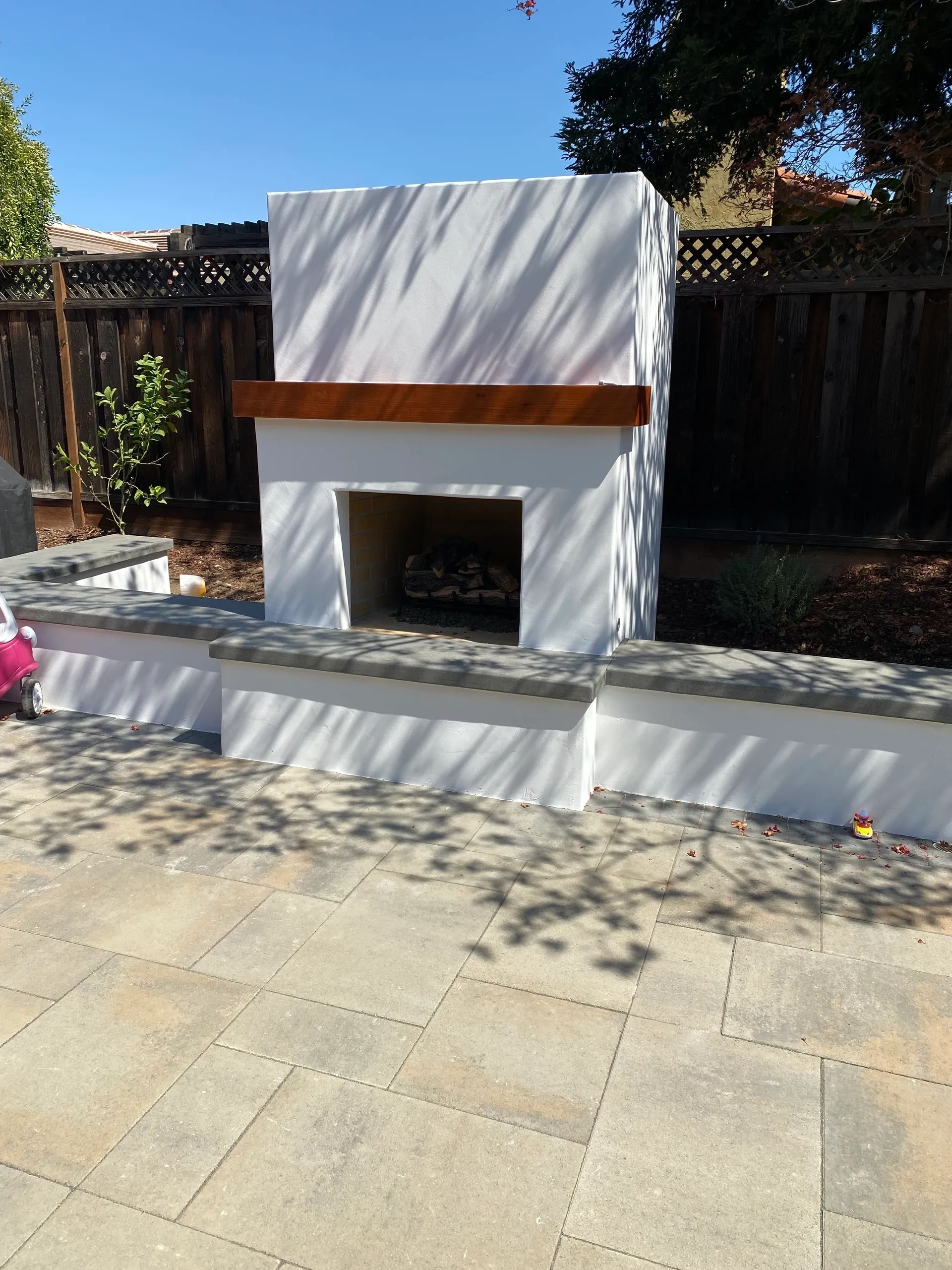 Elegant patio fireplace design